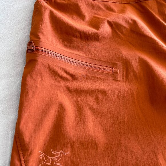 ARC'TERYX AESTAS SHORT 5.5" WOMEN'S SIZE 0 - SOLD - Picture 9 of 12